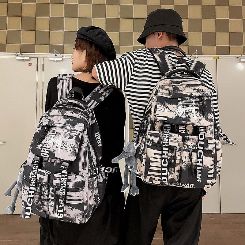 Mochila Escolar Grafite Gangsta Múltiplos Bolsos - Mettz